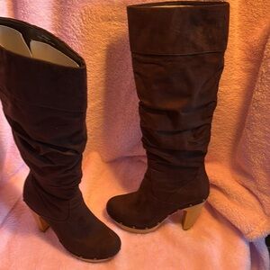 Shoe dazzle ladies heeled boots